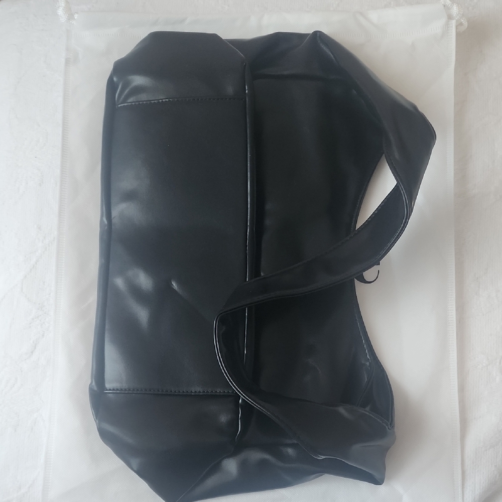 Noirvere Everyday BB Bag - Picture 2 of 7